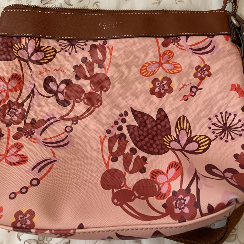 Radley London crossbody with floral pattern!